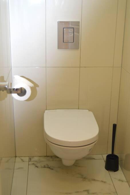 Spacious Old Town Family Peachy 2 Bedrooms Apartment, Nearby The Riga Presidential Castle Exterior foto