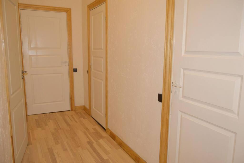 Spacious Old Town Family Peachy 2 Bedrooms Apartment, Nearby The Riga Presidential Castle Exterior foto